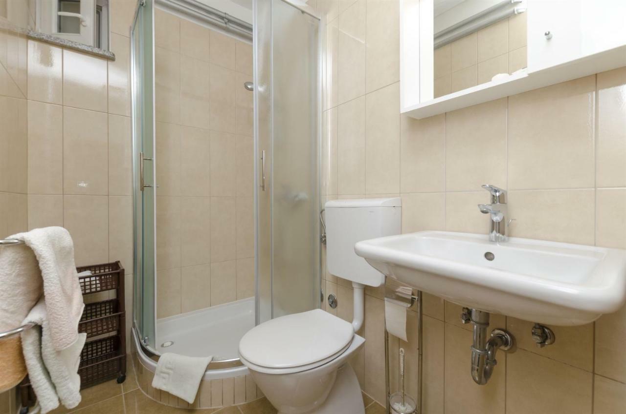 Apartments Karmela Primošten Zewnętrze zdjęcie